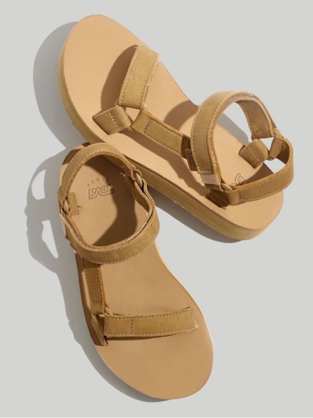 Teva leather mid form sandal size 10 women’s
